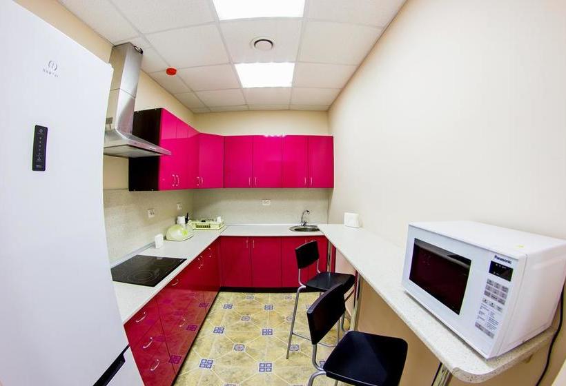 Hotel Hostel 1001 Nights On Karima 19