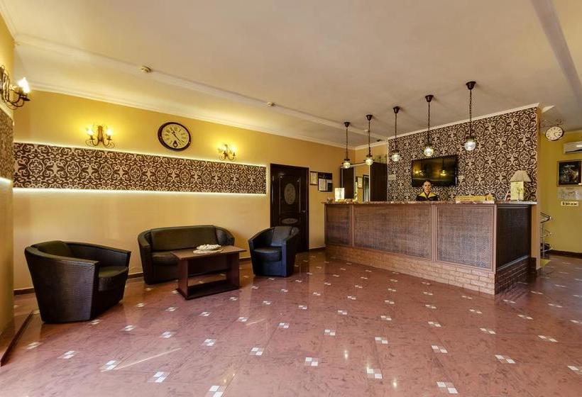 Hotel Marton Amigo 5