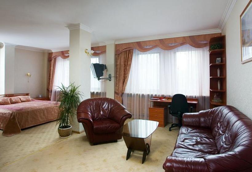 Hotel Slavyanka 12