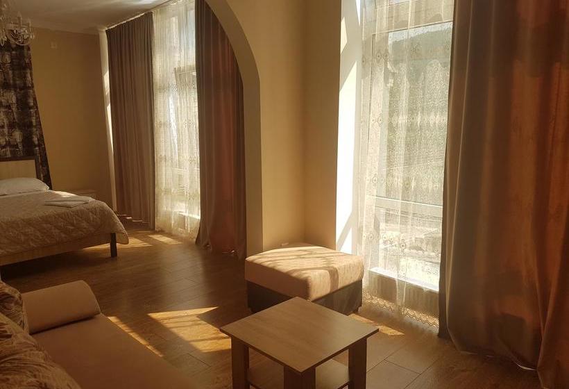 Hotel Na Polyane Guest House 16