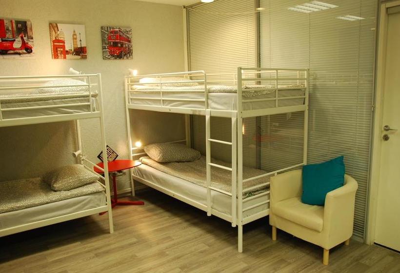 Hotel Royal Hostel 905 15