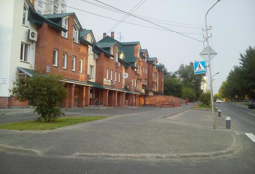 Hotel Royal Hostel 905 9