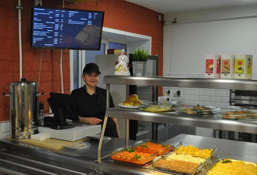 Hotel Guest Complex Neftyanik 19