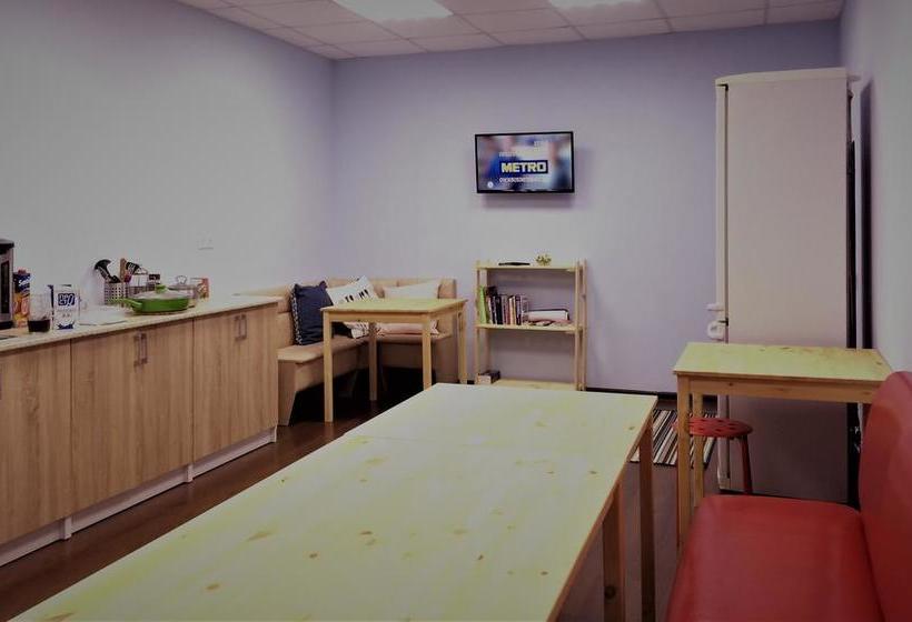 Hotel Karlov Most Hostel 14