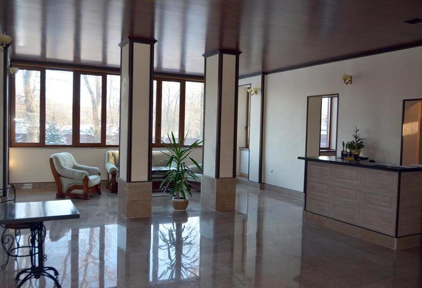 Hotel Fort Ross Pushkin San Petersburgo