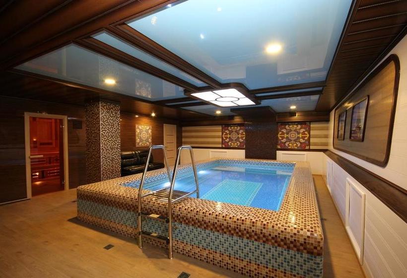 Boutique Hotel Absolute 3