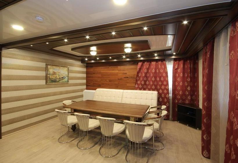 Boutique Hotel Absolute 9