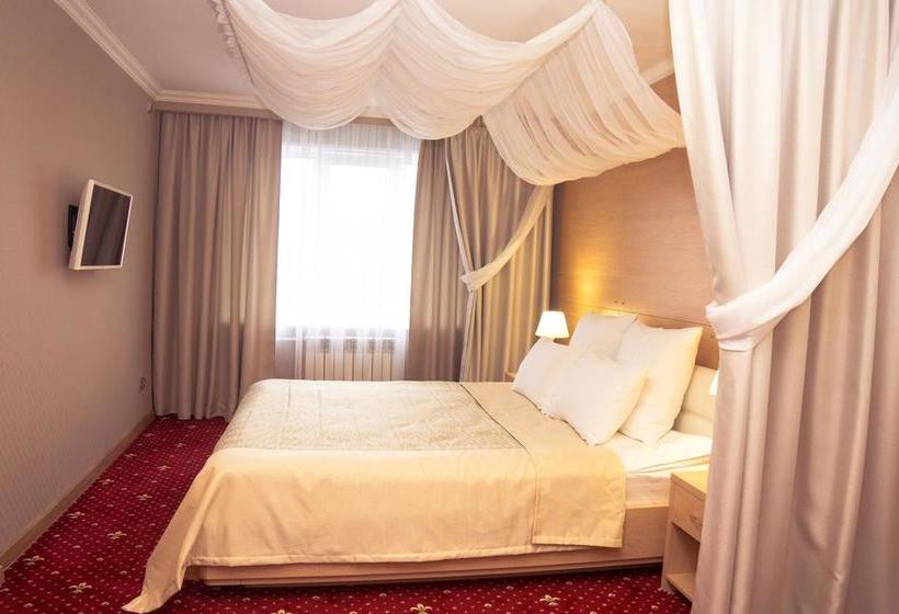 Hotel Ussuriysk 1
