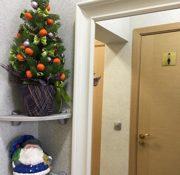 Hotel Vladstar Inn Hostel 10