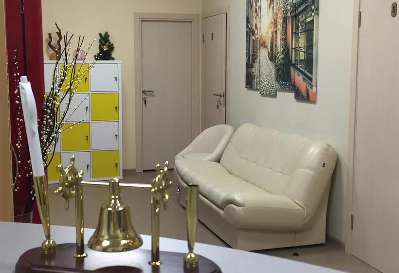 Hotel Vladstar Inn Hostel 11