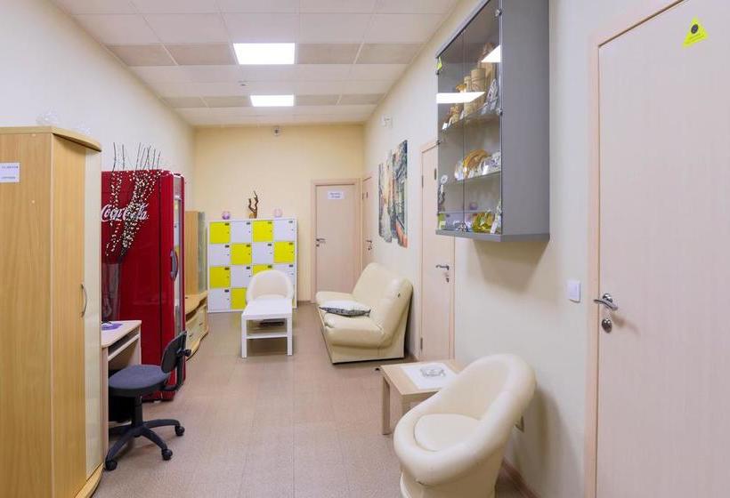 Hotel Vladstar Inn Hostel 14