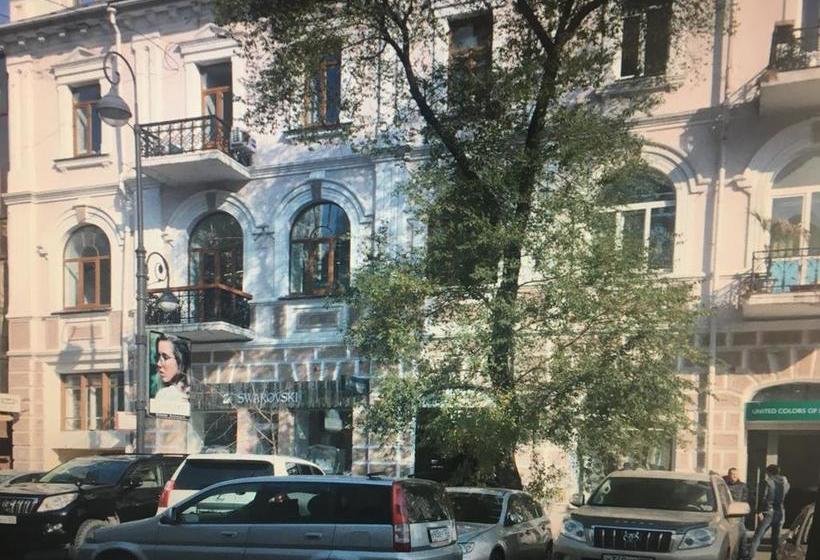 Hotel Vladstar Inn Hostel 16