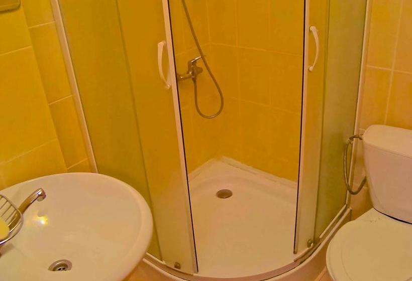 Mini Hotel Berdyanskaya 56 19