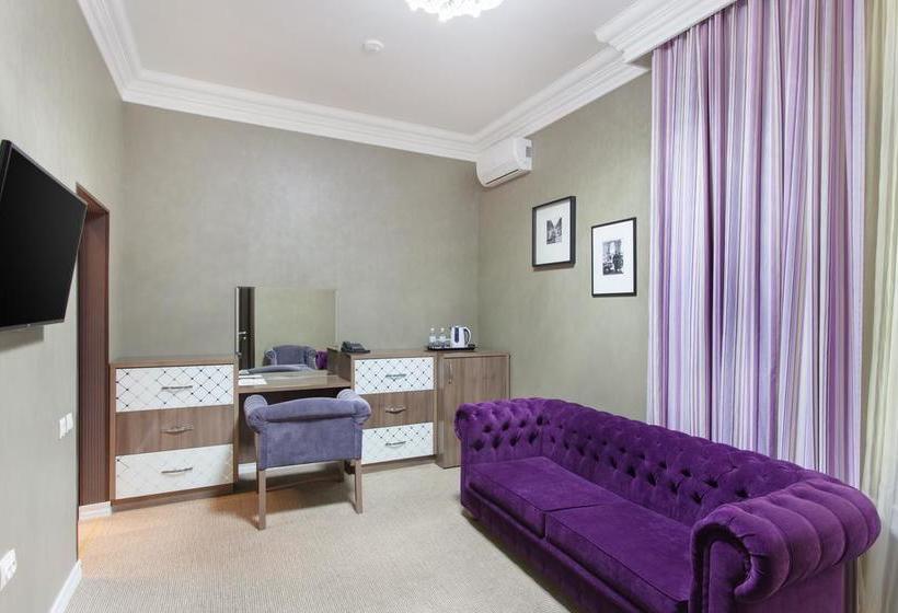 Hotel Sanatoriy Istok 10