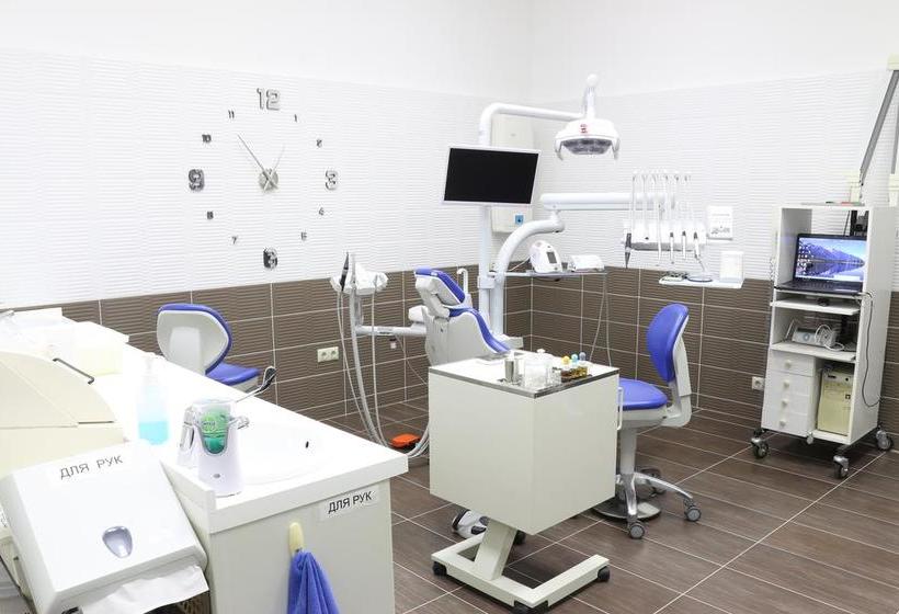 Hotel Sanatoriy Istok 18