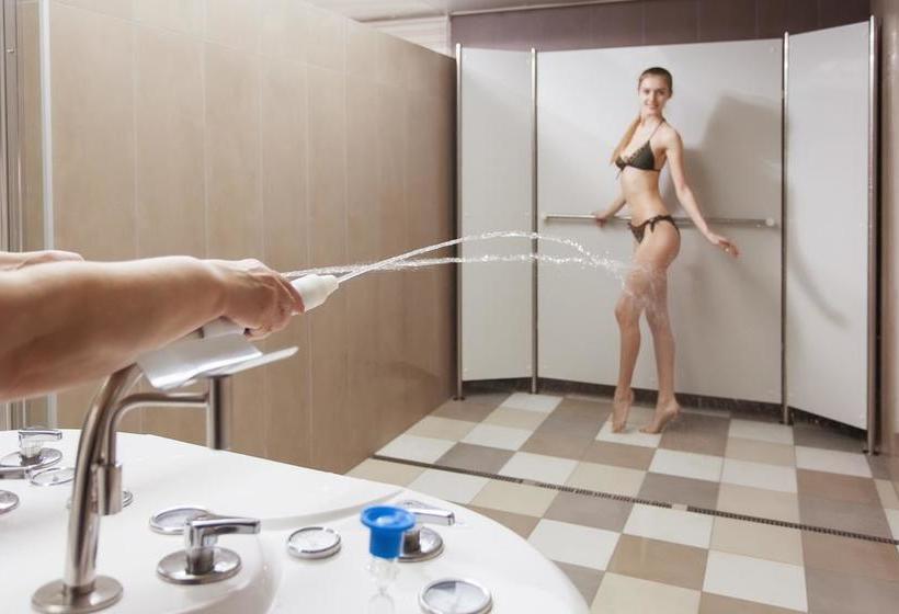 Hotel Sanatoriy Istok 19