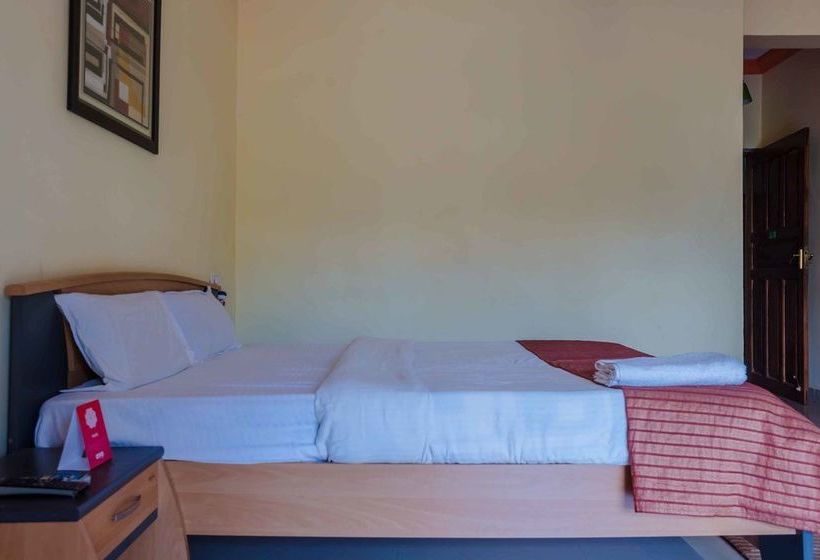 Hotel Oyo Stayout 5 Min To Candolim Beach 10