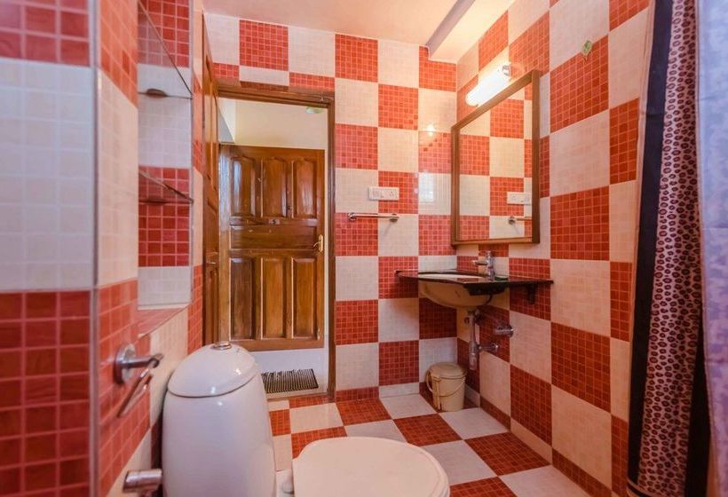 Hotel Oyo Stayout 5 Min To Candolim Beach 18