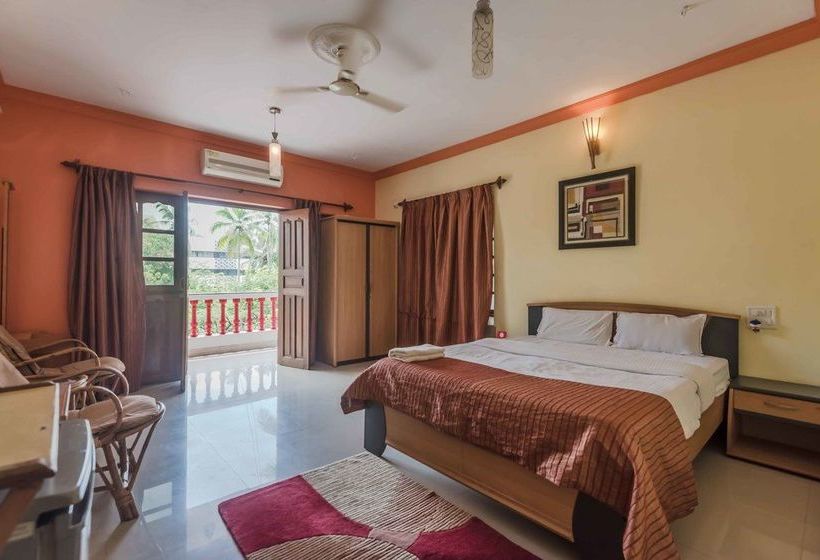 Hotel Oyo Stayout 5 Min To Candolim Beach 2