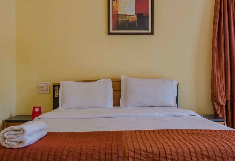 Hotel Oyo Stayout 5 Min To Candolim Beach 7
