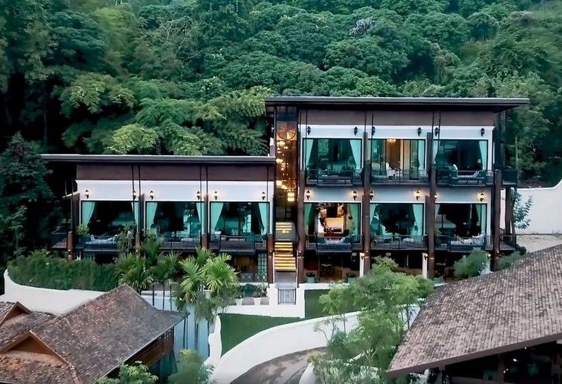 Resort Chantra Khiri Chalet