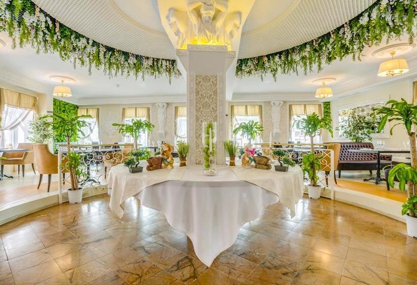 Hotel Sadovnicheskaya 8