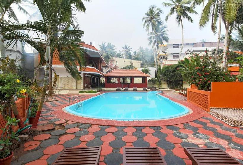Hotel Treebo Moonlight Kovalam