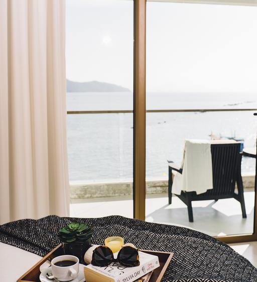 Hôtel The Beach Samui 2