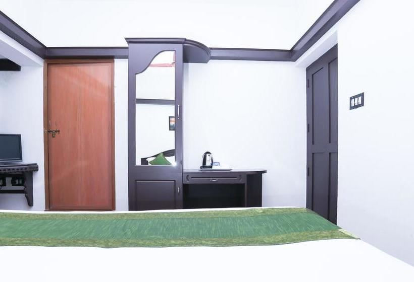 Hotel Treebo Swiss Garden 10