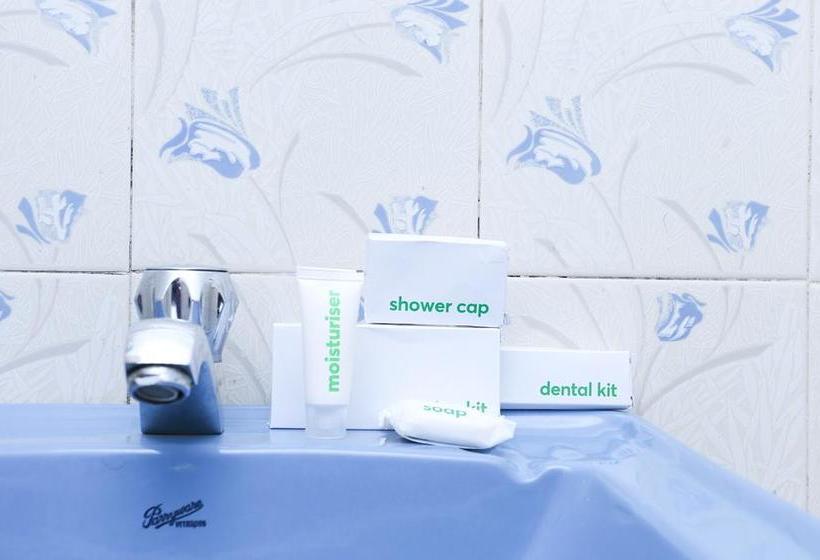 Hotel Treebo Swiss Garden 13