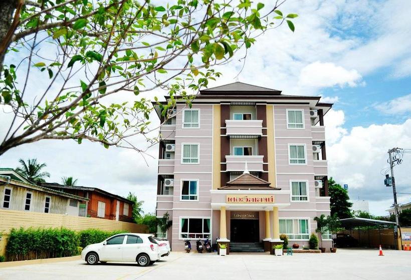 Hotel The Village Phitsanulok 1