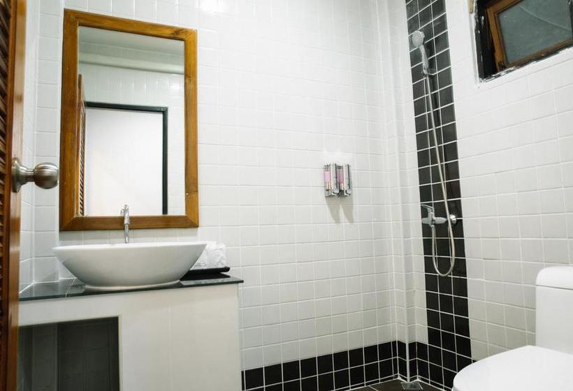 Hotel Baan Chankaew 4