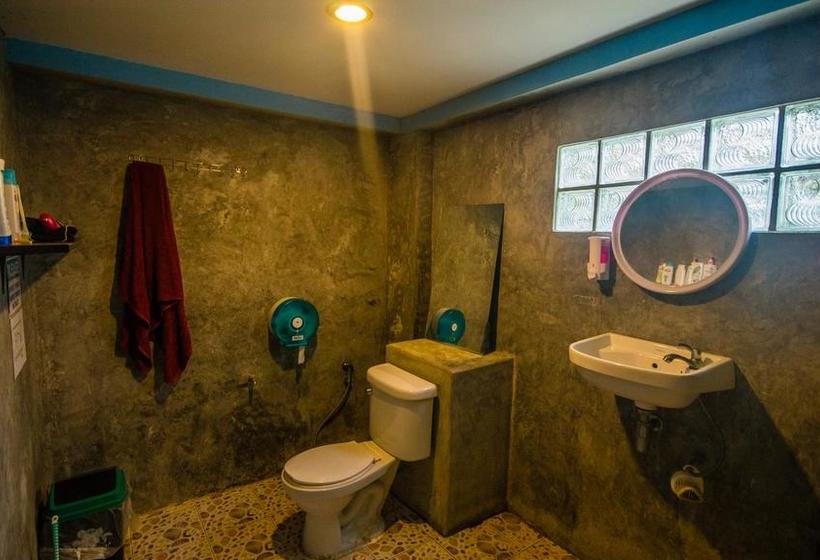 Hotel Love Station Hostel 7