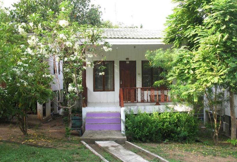 Hotel Thai Dee Garden 14