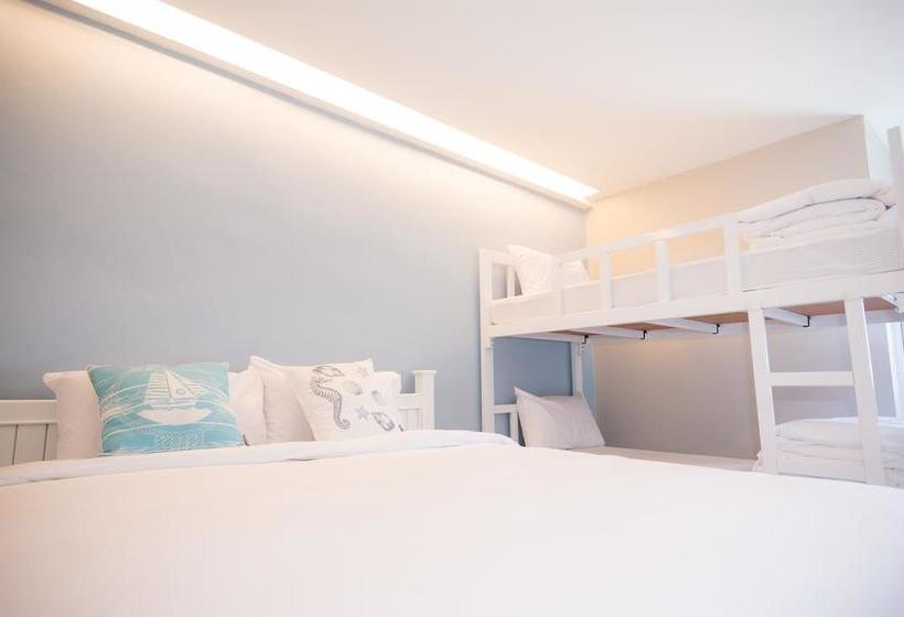 Hotel The Habitat Hostel Koh Chang 1