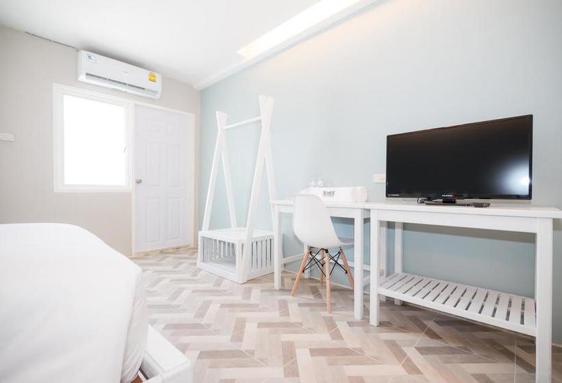 Hotel The Habitat Hostel Koh Chang 5