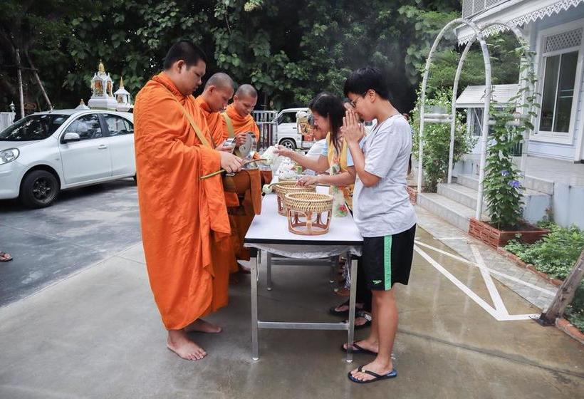 Hotel Tubtim Siam River Kwai Resort 10