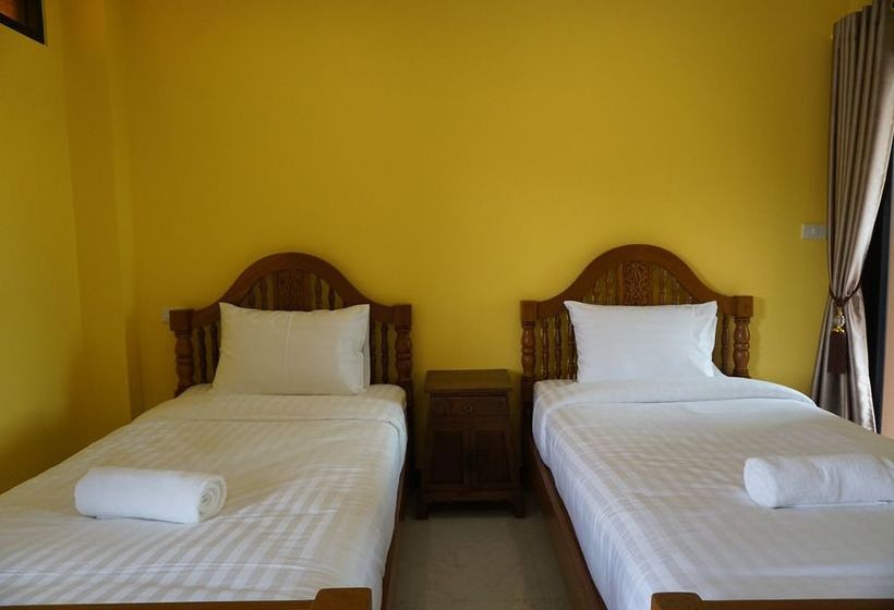 Hotel Baan Plubthong 12