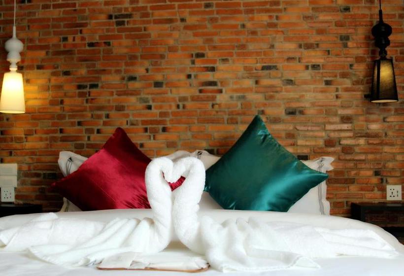 Joyful Thai Boutique Hotel Chiang Mai 13