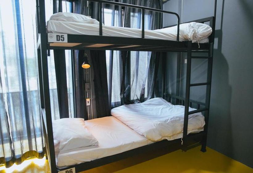 Hotel The Bird Hub Hostel 18