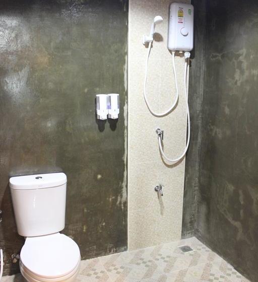 Hotel Rak Khun Hostel 13