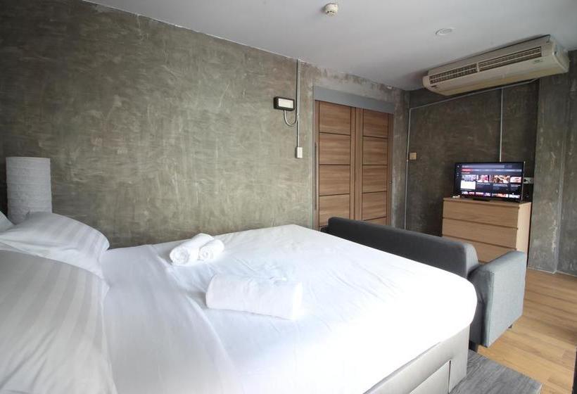 Hotel Urbanite Hostel 10