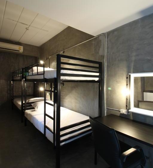 Hotel Urbanite Hostel 11