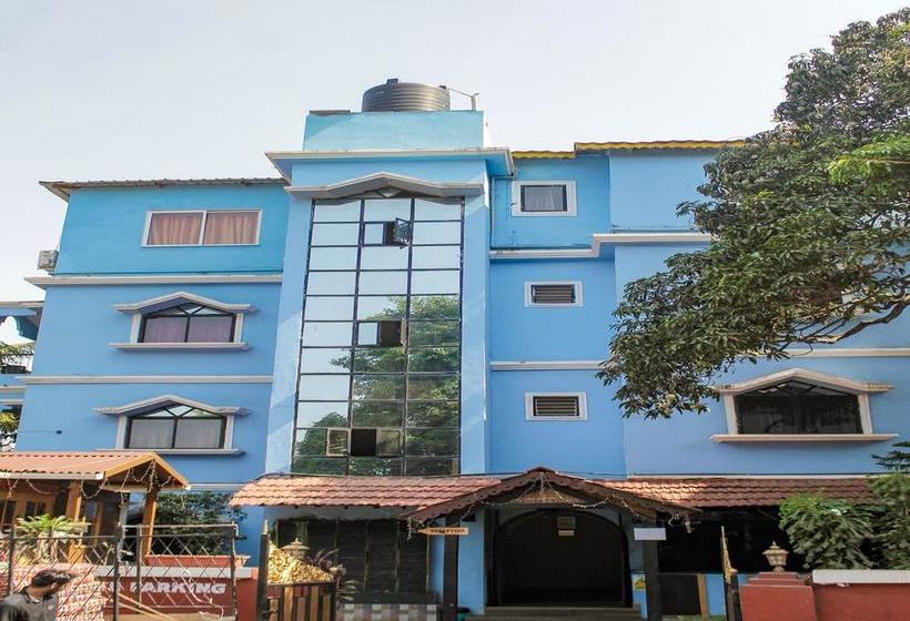 Hotel Camelot Fantasy Resort 9