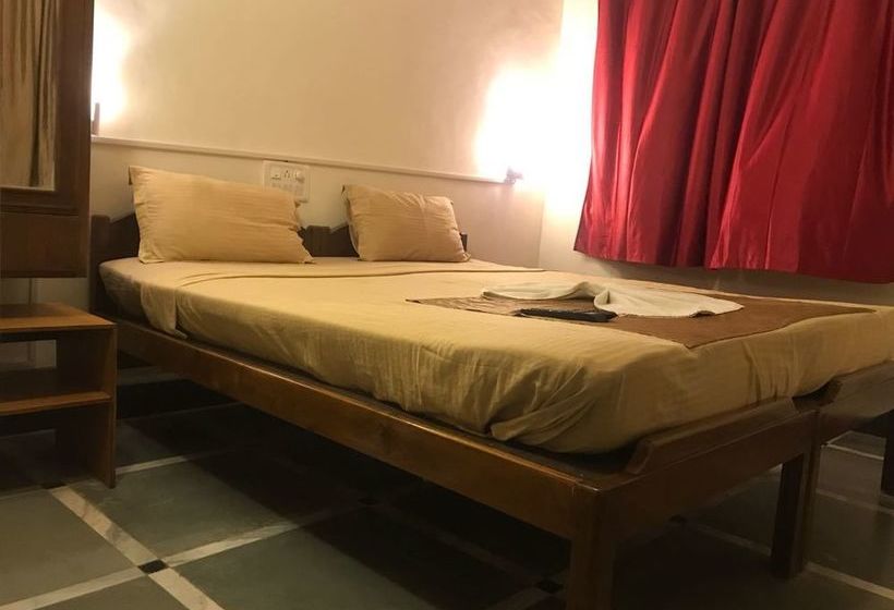 Hotel Big Daddys Inn Resort 1