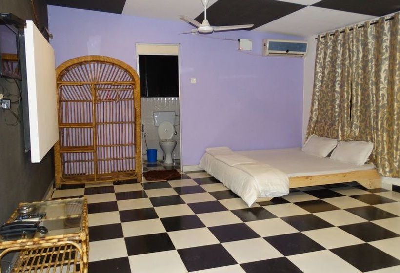 Hôtel Down Da Village 9