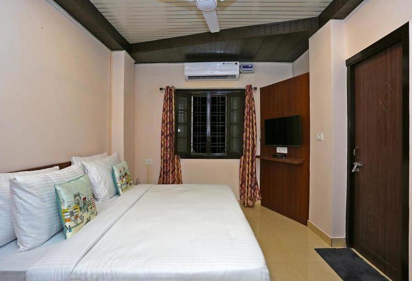 Hotel Oyo Flagship 111 Canal Road 1