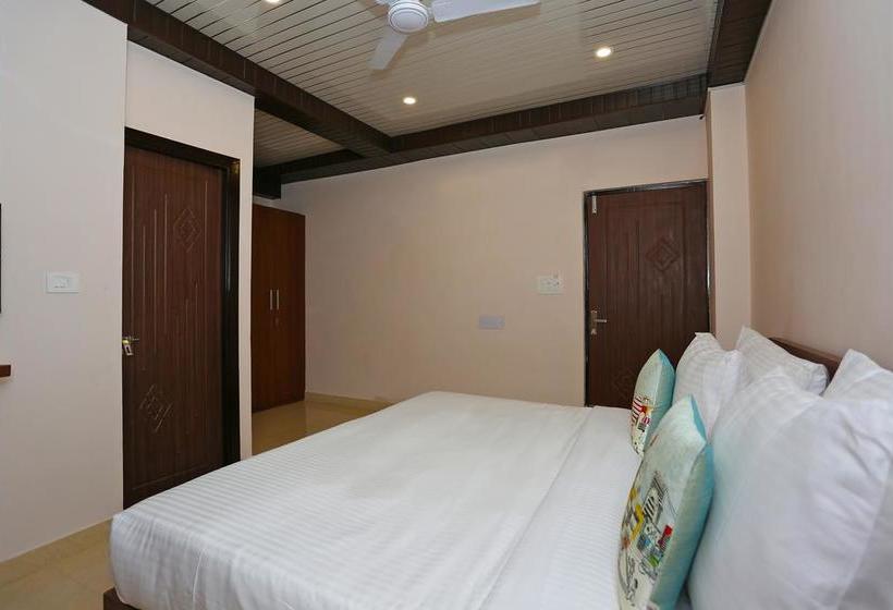 Hotel Oyo Flagship 111 Canal Road 12