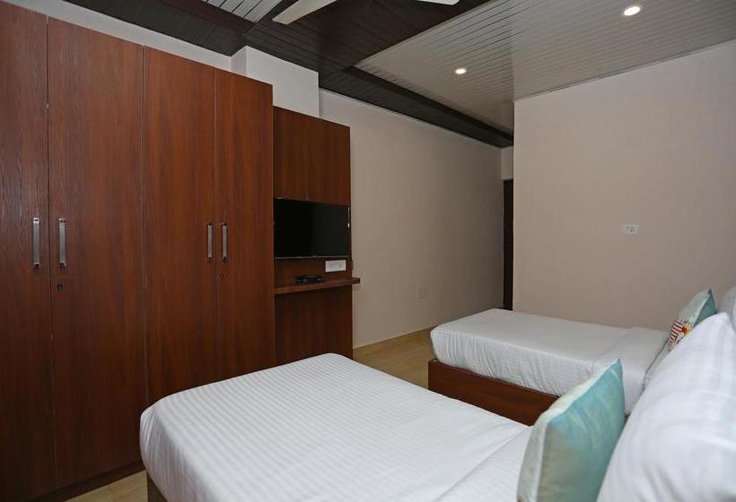 Hotel Oyo Flagship 111 Canal Road 6