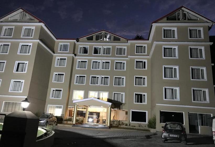 Hotel Maple Retreat Inn 7